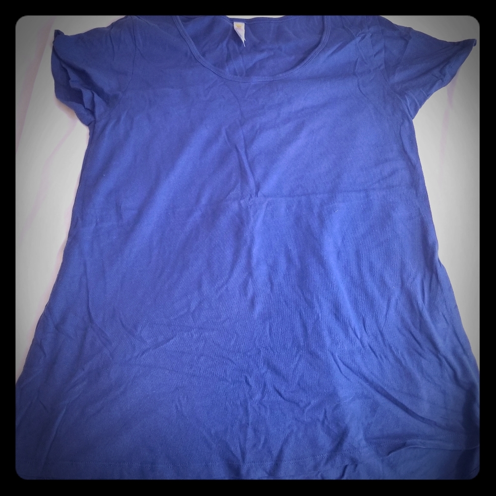 LuLaRoe Classic Tee